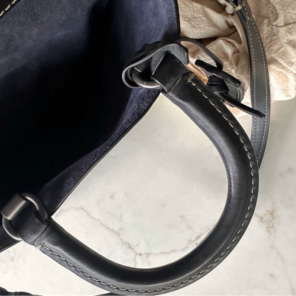 Rogue Coach bag pebble leather black olive green top handle, shoulder cross body - Picture 2 of 5